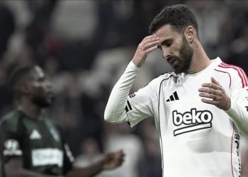Beşiktaş, Rafa Silva’nın ayrılığını KAP’a bildirdi