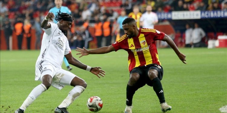 Beşiktaş’ın konuğu Kayserispor: İşte muhtemel 11’ler