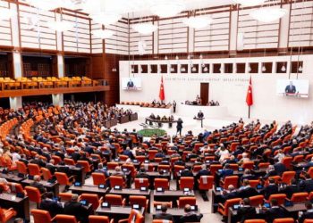 En düşük emekli maaşı düzenlemesi yarın Meclis’te