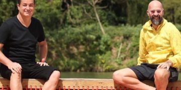 Esat Yontunç havalimanında gözaltına alındı