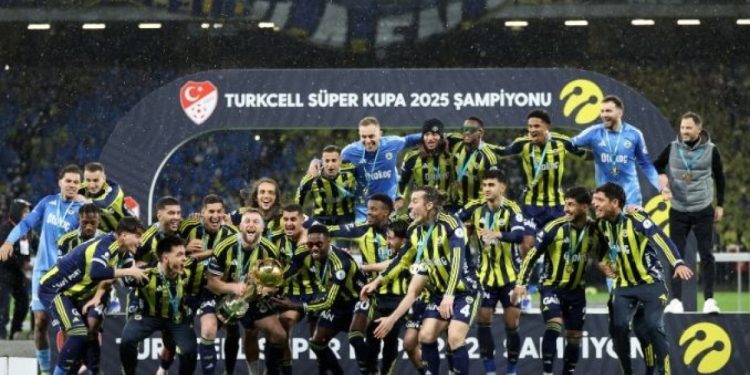Fenerbahçe’de Süper Kupa için ne kadar prim dağıtıldı?