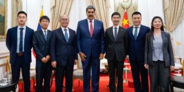 Maduro, son görüşmesini Çin heyeti ile yaptı