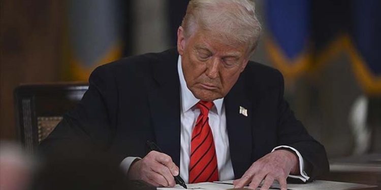 Trump, ABD’yi Venezuela petrolüne hâmi ilan etti