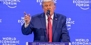 Trump Davos’ta: Grönland’da güç kullanmayacağım