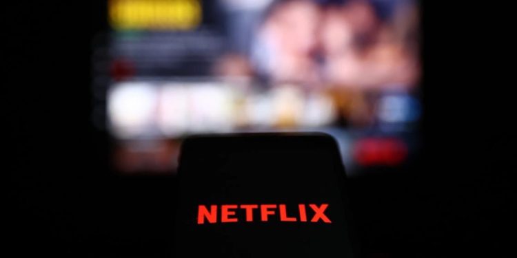 Warner Bros. satışında Netflix’ten tamamen nakit teklif