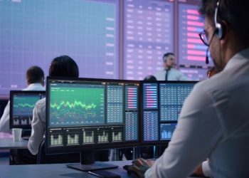 Borsada kâr vaadi dolandırıcılığı: 50 paravan şirket, 115 milyonluk vurgun!