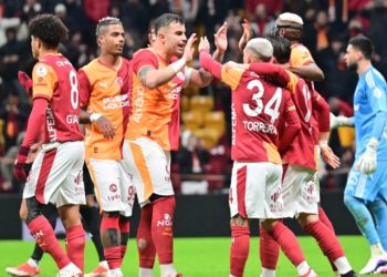 Galatasaray, Kayserispor’u 4 golle geçti