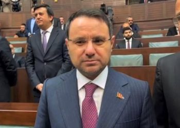 Gürlek: Komisyon raporunda şahsa özgü düzenleme yok
