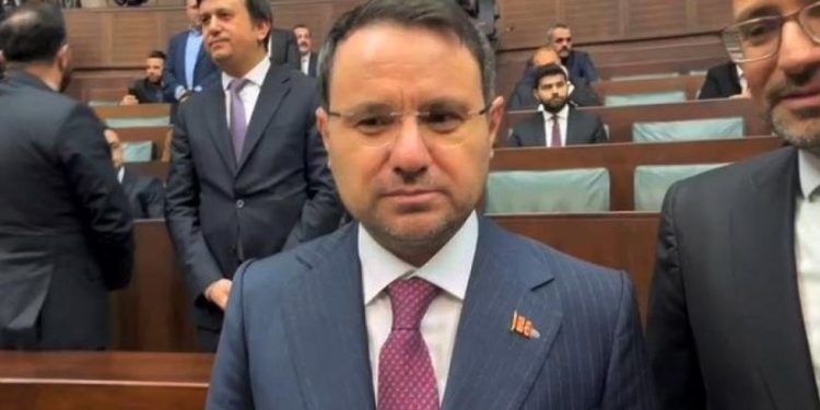 Gürlek: Komisyon raporunda şahsa özgü düzenleme yok