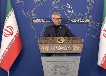 İran Sözcüsü: Hiçbir baskı nükleer hakkımızdan vazgeçiremez