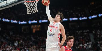 12 Dev Adam dünya sıralamasındaki yerini korudu