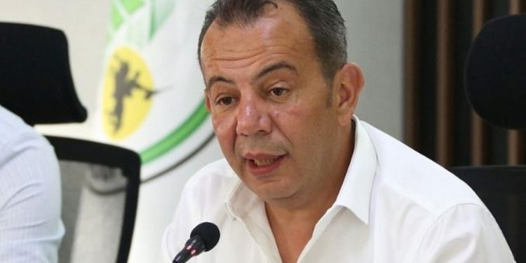 “İrtikap” soruşturması: Tanju Özcan adliyede