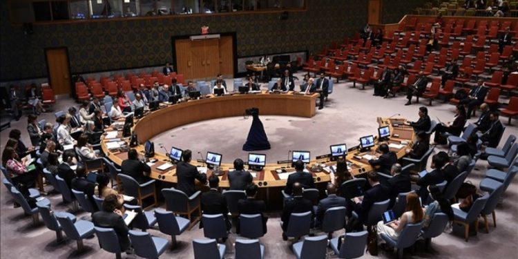 BMGK, İran’ın Körfez ülkelerine füze atmasını kınadı