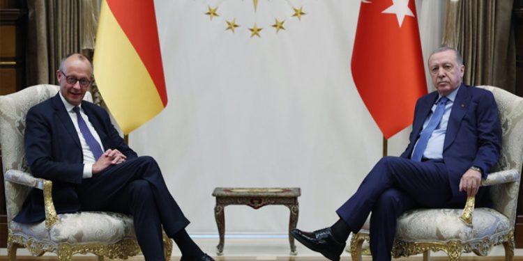 Erdoğan, Almanya Şansölyesi Merz ile İran’ı görüştü