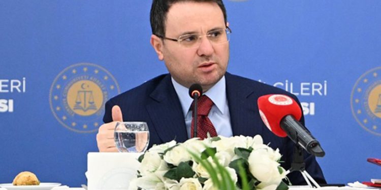 Gürlek: 12,5 milyon dosya dünyada hiçbir yerde yok