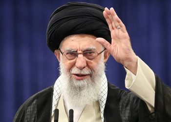 İran, Hamaney’in öldüğünü resmen duyurdu