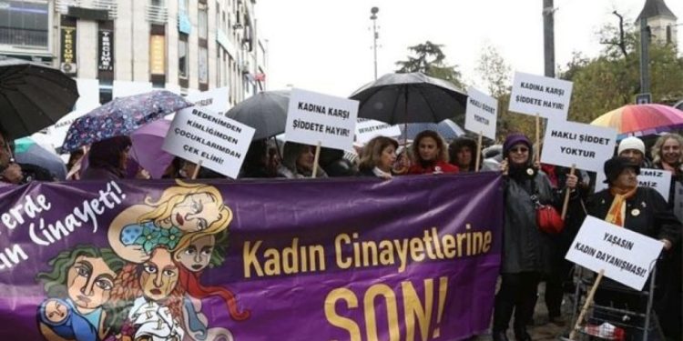 Kadınların “eşit hayat” mücadelesi