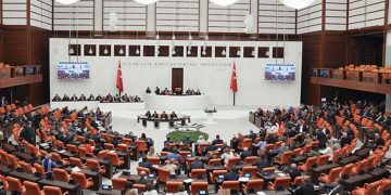 Meclis’te kritik ‘savaş’ zirvesi başladı