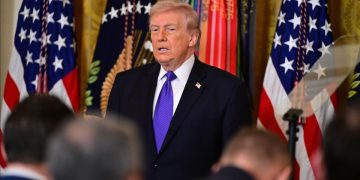 Trump: İran bugün çok sert vurulacak